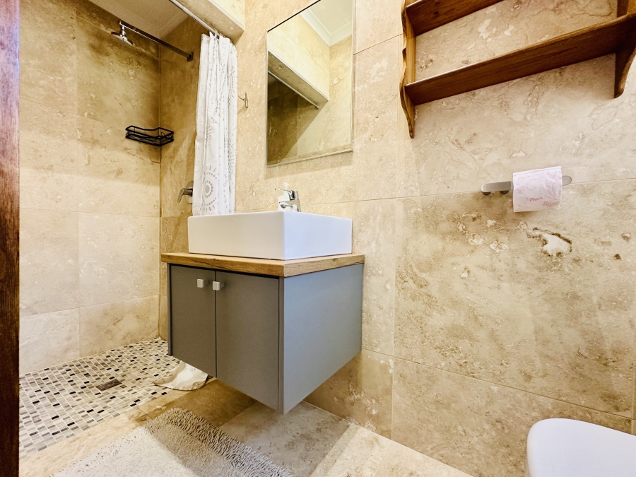 4 Bedroom Property for Sale in Vermont Western Cape